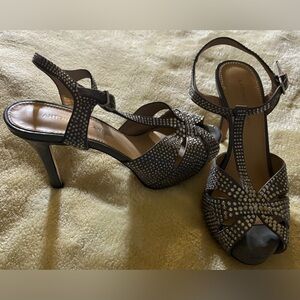 (5) Ashley Stewart grey- wedge size 9w